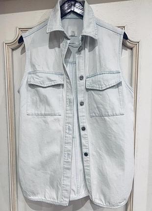 Джинсова жилетка
