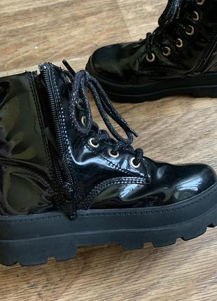 Черевики h&m р.29 дівчинці чорні