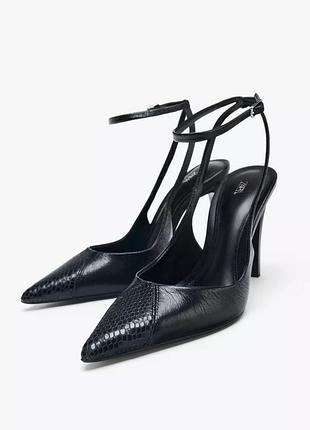Шкіряні чорні туфлі жіночі zara new