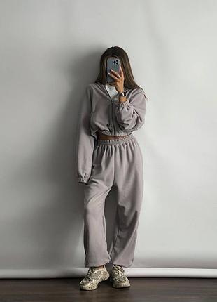 Теплый спортивный костюм