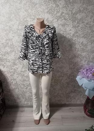 Жіноча блуза