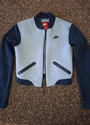Бомбер nike