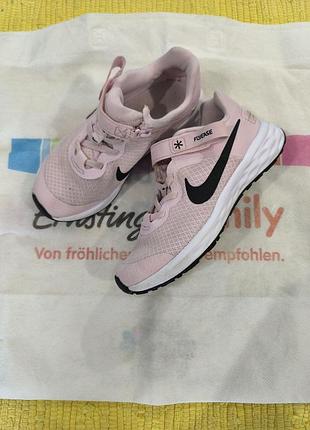 Кроссовки nike 33 размера, торг