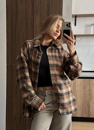 Картата сорочка беж