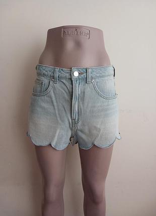 Шорти h&m. s
