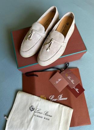 Лофери loro piano в наявності