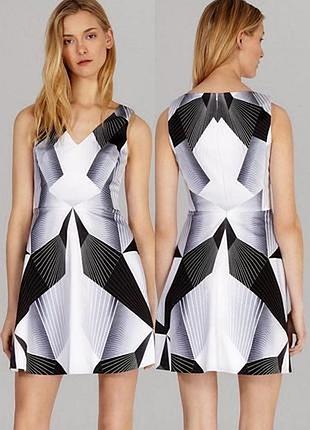 Платье от karen millen