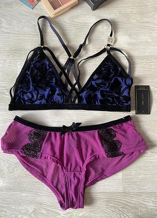 Бюстгальтер без косточек и трусики
