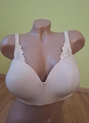 Бюстгальтер 75е