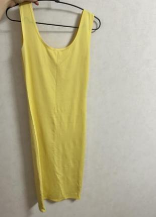 Жовта сукня