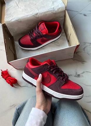 Кроссовки nike sb dunk cherry red 3