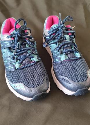 Кросівки жіночі saucony zealot iso 2