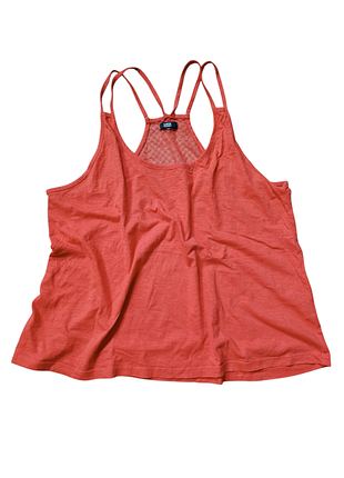 Бавовняна яскрава майка на тоненьких бретельках