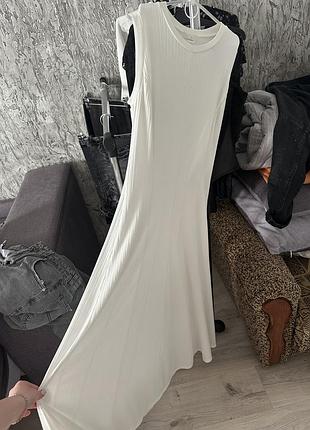 Сукня максі молочна