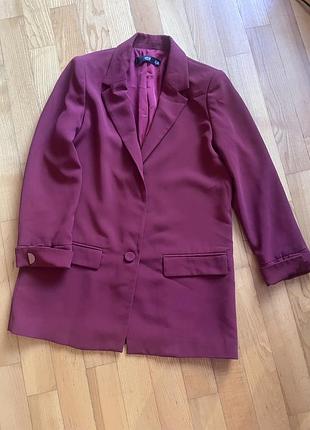 Бордовий жакет оверсайз