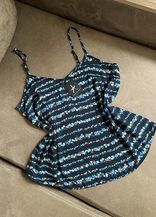 Крутезна нова майка з квітковим принтом від atmosphere