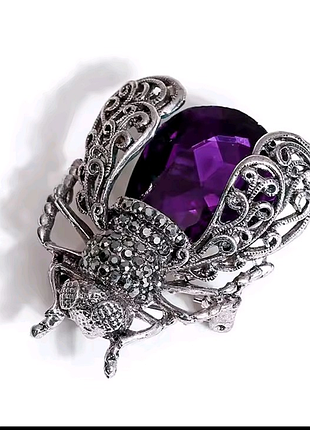 Брошь gg 👍🔥🎄