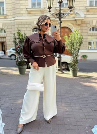 Молочні брюки палаццо великого розміру