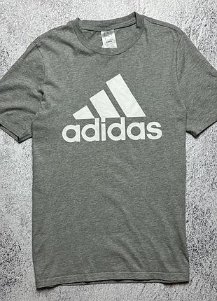 Футболка adidas
