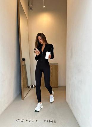 Комбинезон женский