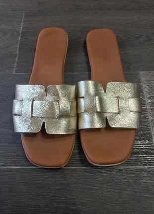 Шлепанцы кожаные испания