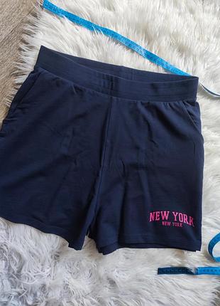 Круті шорти розмір м