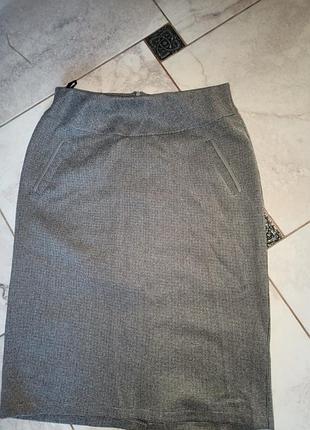 Юбка 
.новая..осень зима