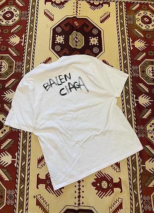 Футболка balenciaga розмір l/xl