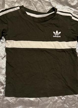 Футболка adidas