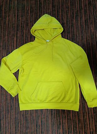 Худи в хорошем состоянии, замеры, дополнительные фото и замеры могу придать