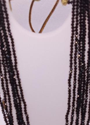 Роскошное ожерелье с натуральной черной шпинелью