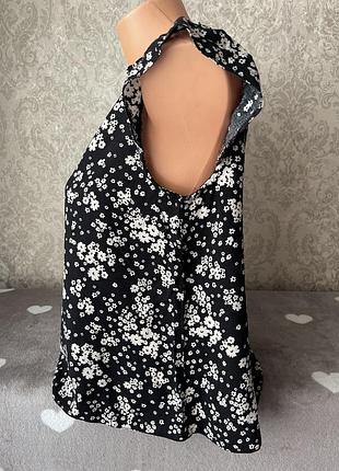 Блуза в квітах 2