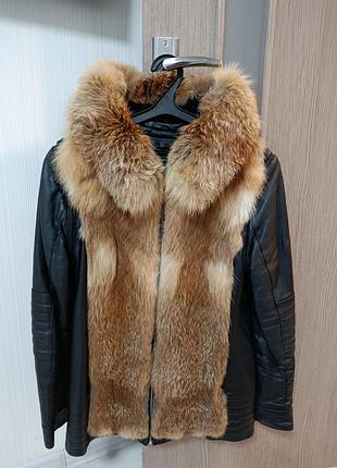 Куртка кожаная с мехом лисы