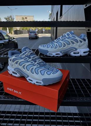 Мужские кроссовки Bei Sidestep bekommt ihr aktuell noch alle WMNS Größen vom Air Force 1 UV Reactive Swoosh