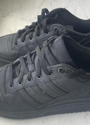 Кросівки adidas