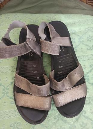 Боссоножки на резинках  40р.