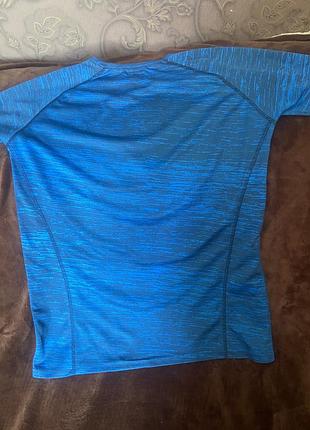 А чоловіча футболка