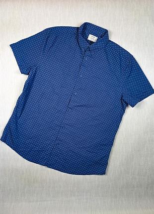 Стильная мужская рубашка