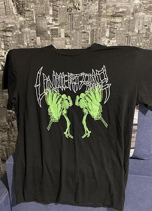 Футболка з принтом