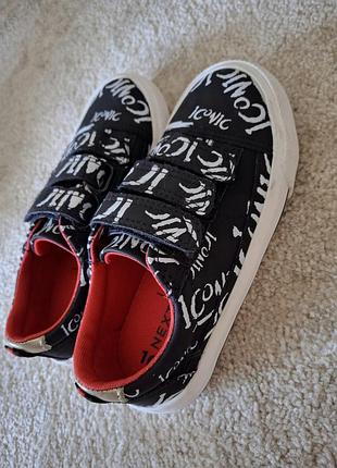 Кроссовки next 28 р