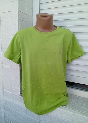 Футболка на хлопчика орієнтовно 9 років