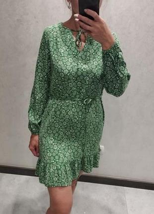 Сукня жіноча 2