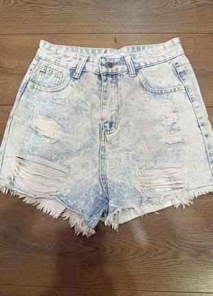 Джинсові шорти рванки