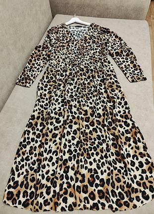 Вискозное миди с длинным рукавом и карманами от marks and spenser