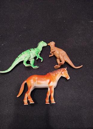 Динозавр и лошадка 6647