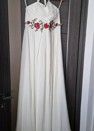 Платье, платье длинное, торжественное с элементами вышивки бисером