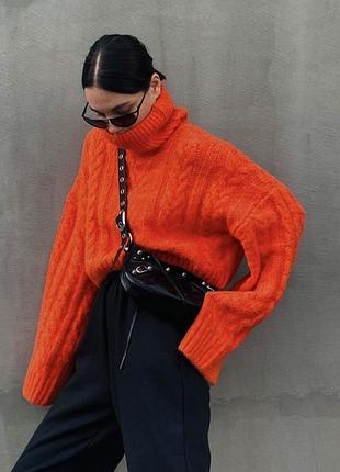 Яскравий светр , джемпер