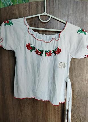 Вышиванка с коротким рукавом на девочку 7-8 лет 128 размер, футболка-вышиванка