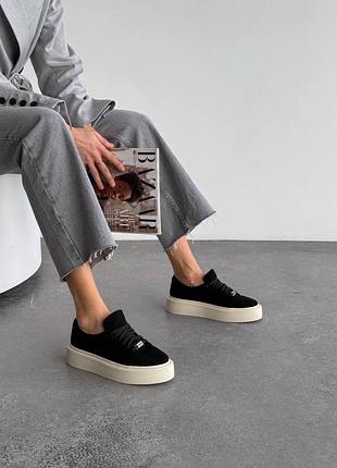 В наявності та під замовлення базові кеди натур велюр чорні 36-41р