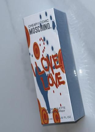 Парфуми moschino i love love шлейфові духи в блістері